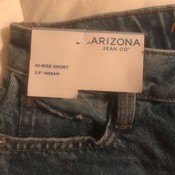 Hi-Rise ARIZONA JEAN CO Shorts - Picture 4 of 7